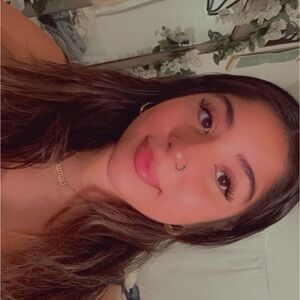 Meet your Posher, Maddie